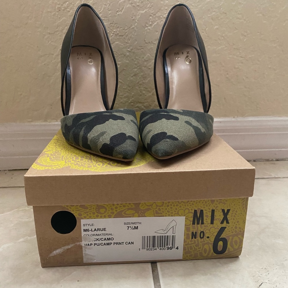 Brand New Camouflage High Heels